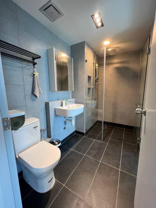 Jq Tower2 Jy Home - Mt Kinabalu View And Seaview, Contactless Self Check-In, Free Wifi Kota Kinabalu Exterior photo